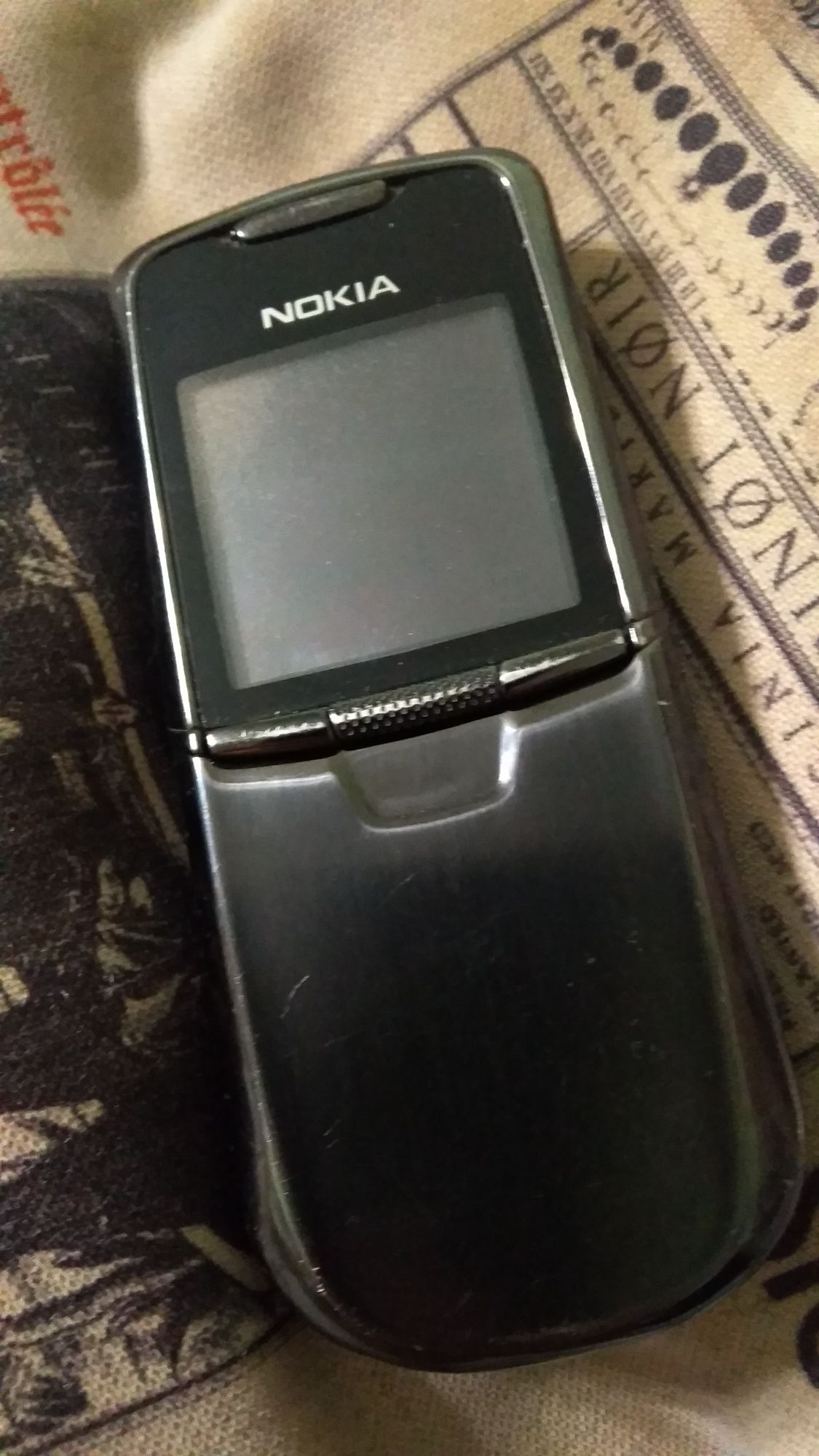 NOKIA 8800 Германія