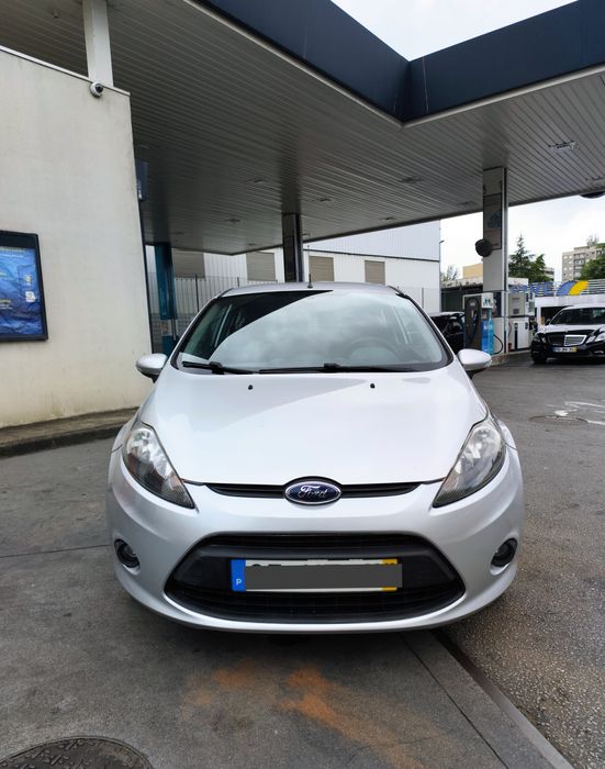 Ford Fiesta econômico, fiável e em muito bom estado!