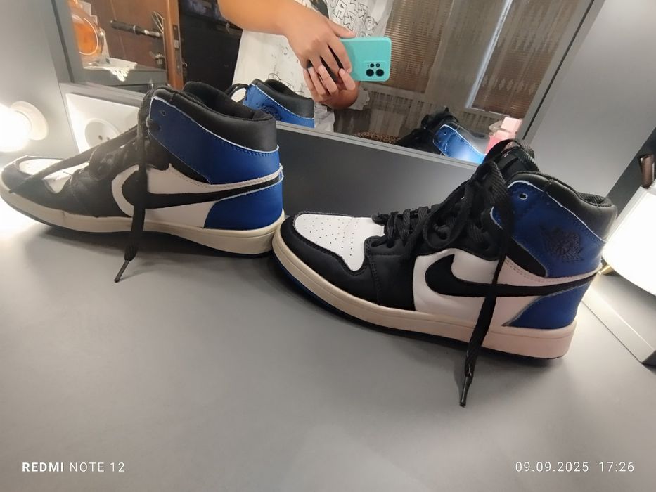 Nike Air Jordan 1