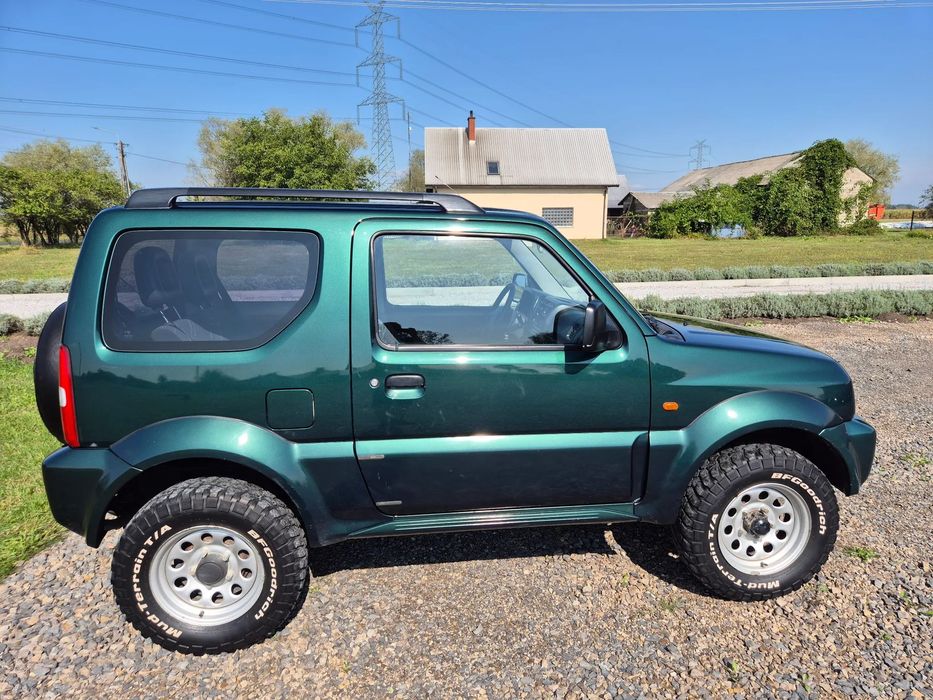 Suzuki Jimny Suzuki Jimny, bardzo zadbany, bez rdzy, automat, hak.