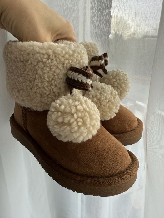 Зимове дитяче взуття