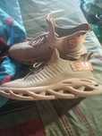 Sprzedam buty sportowe
