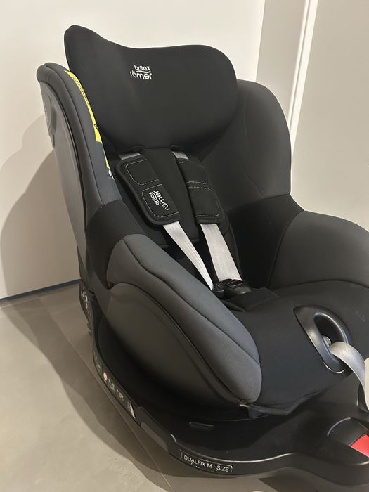Britax Romer Dualfix M i-Size