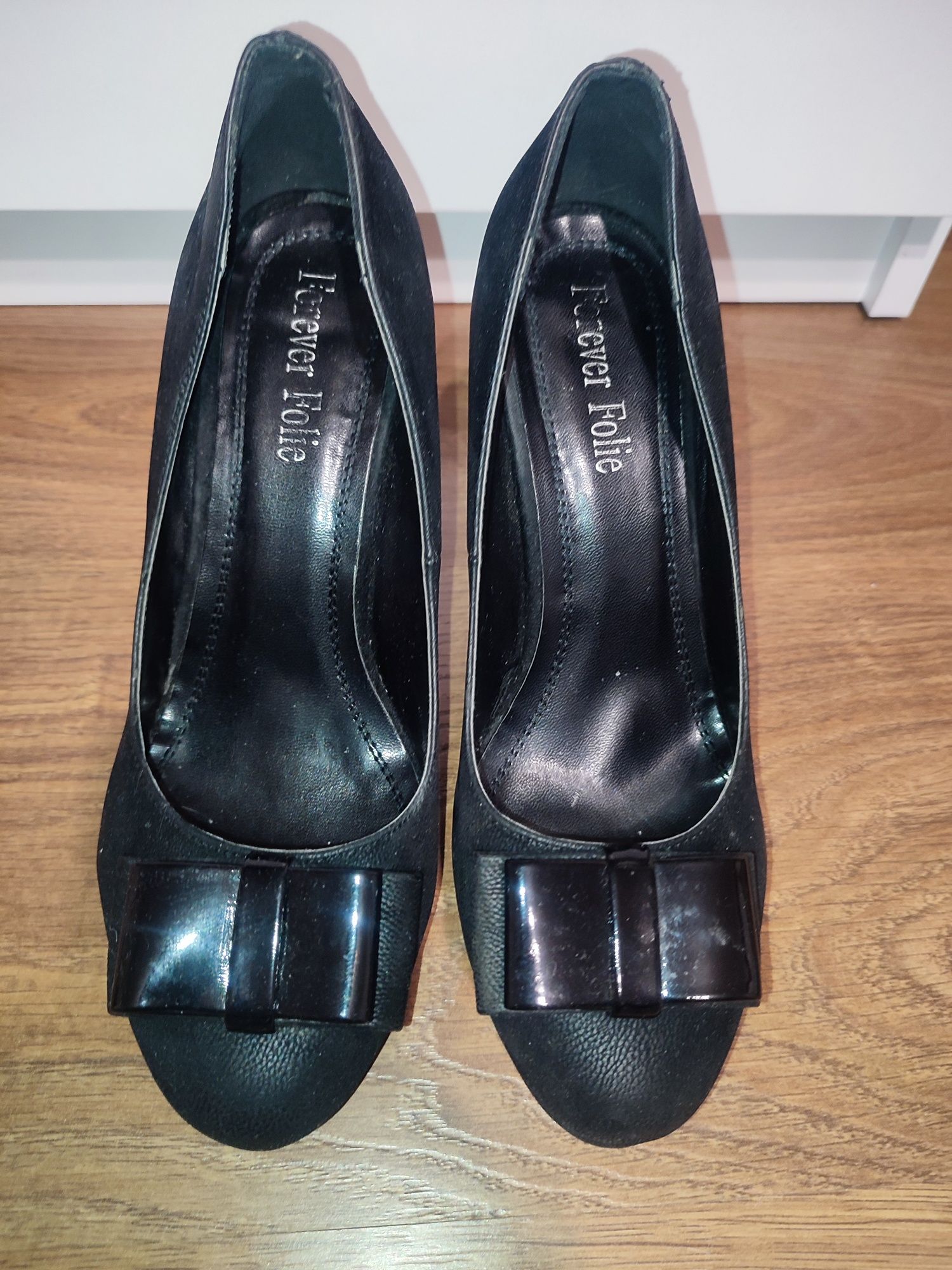 Szpilki czarne, buty na obcasie, szpilki z kokardką, szpilka