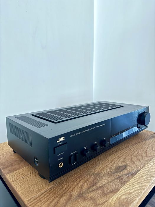 JVC AX 242 wzmacniacz stereo
