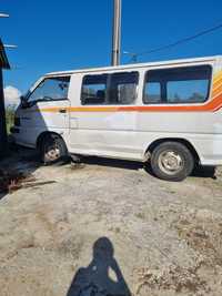 Carrinha Mitsubishi L300 de 1993