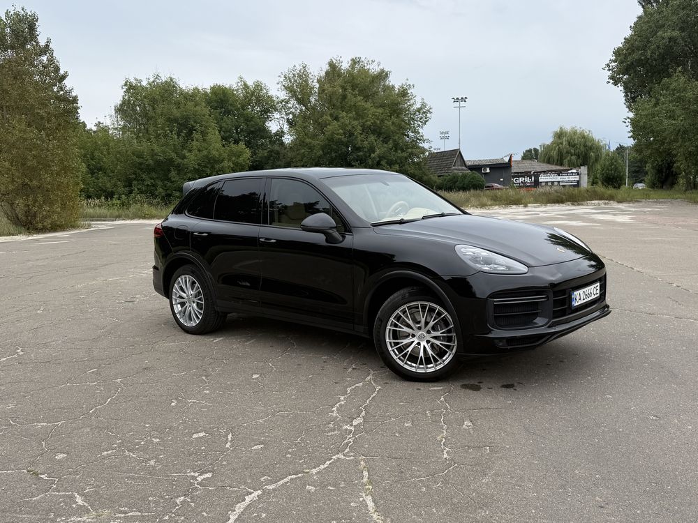 Продам Porsche Cayenne 2017 року, 3.6 бензин