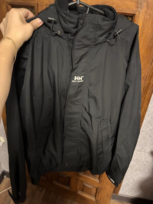 Куртка вітровка оригінал Helly Hansen на мембрані(не пр воду/вітер