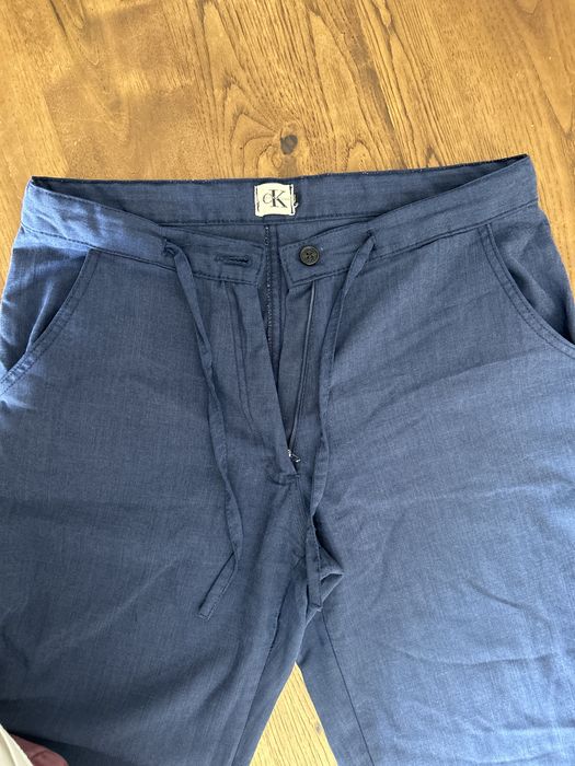Calvin Klein calças de linho