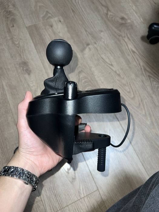 НОВА ігрова коробка передач logitech driving force shifter