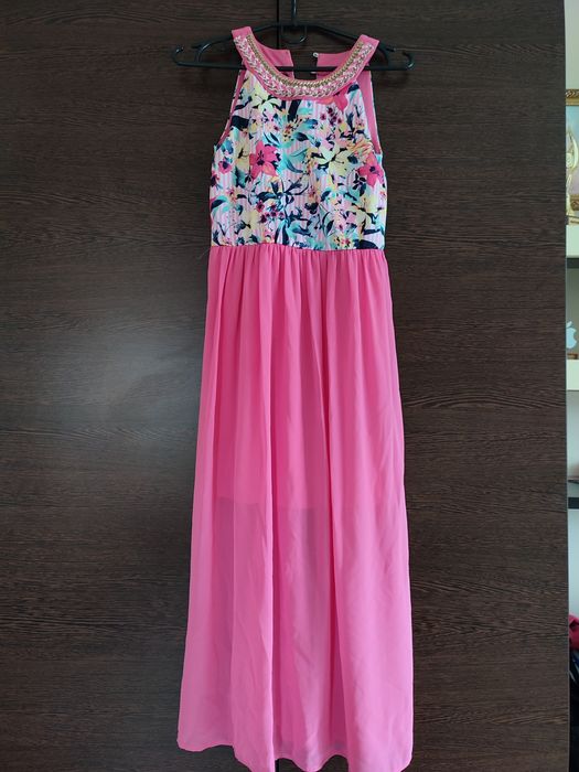 Дитяча сукня на літо