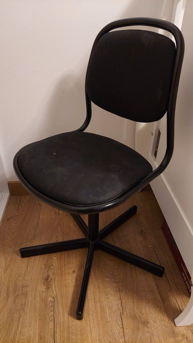 Krzesło obrotowe IKEA ORFJALL czarne
