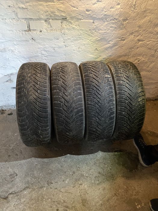 Opony Nokian 225/70 R16 107H XL