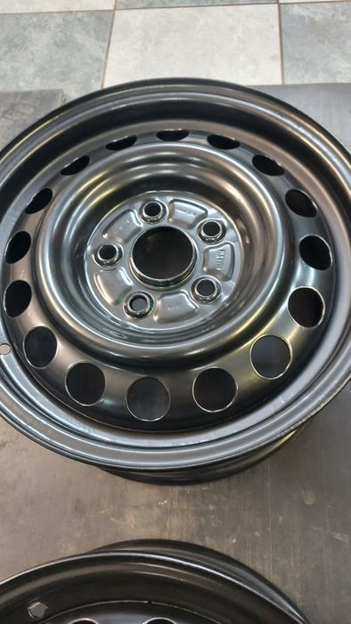 Felgi stalowe Suzuki SX4 / Fiat Sedici 15" 6J 5x114.3