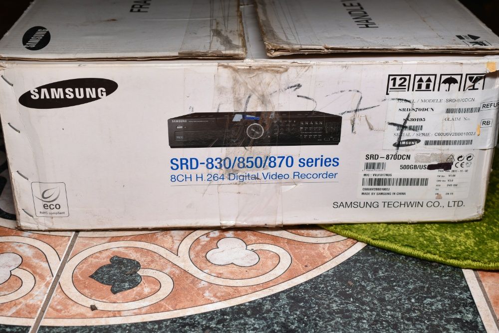 Видеорегистратор Samsung DVR SDR-870DCN 8каналов, 500гб