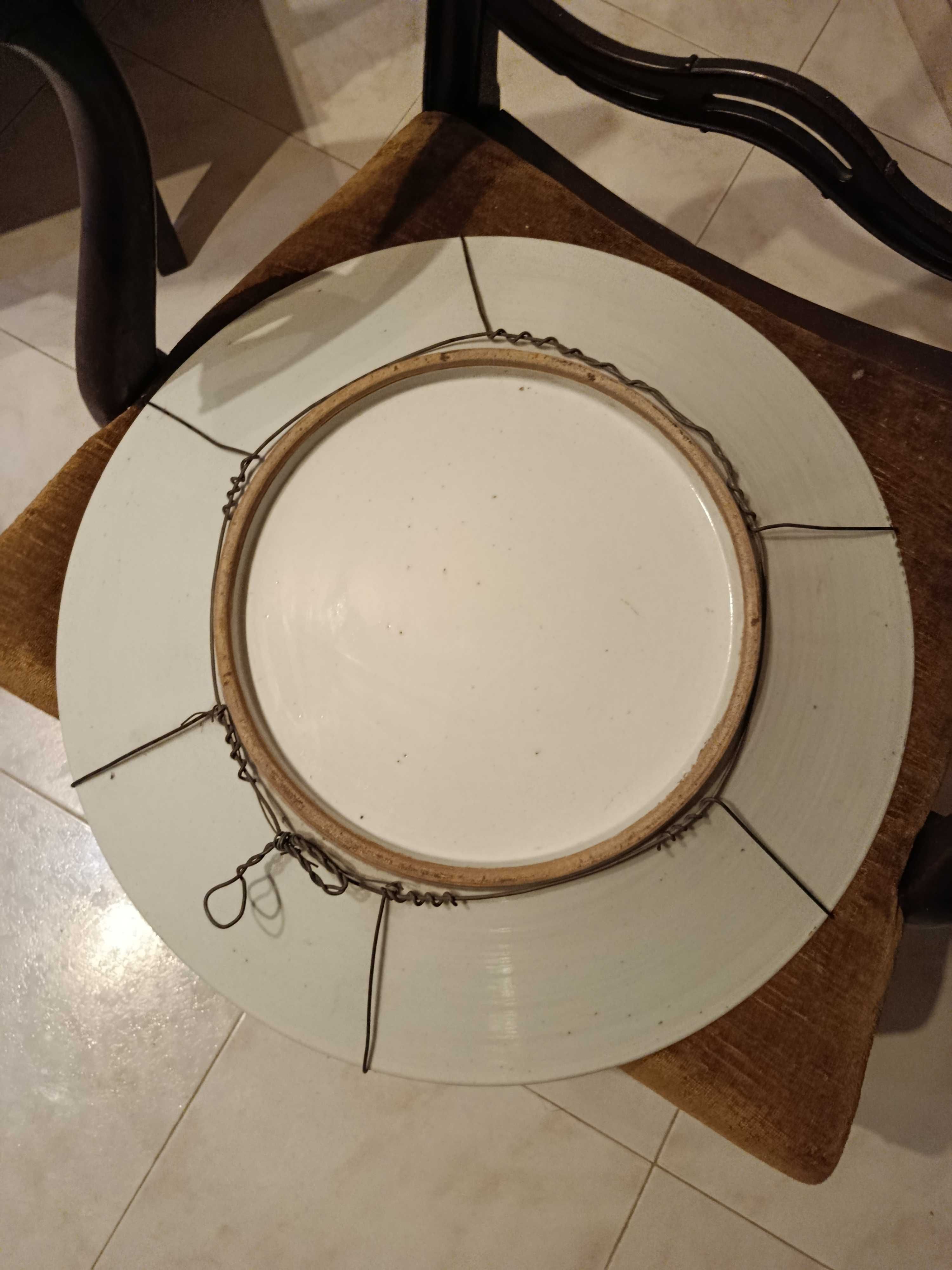 Grande Prato Porcelana Chinesa Séc XIX 48 cm