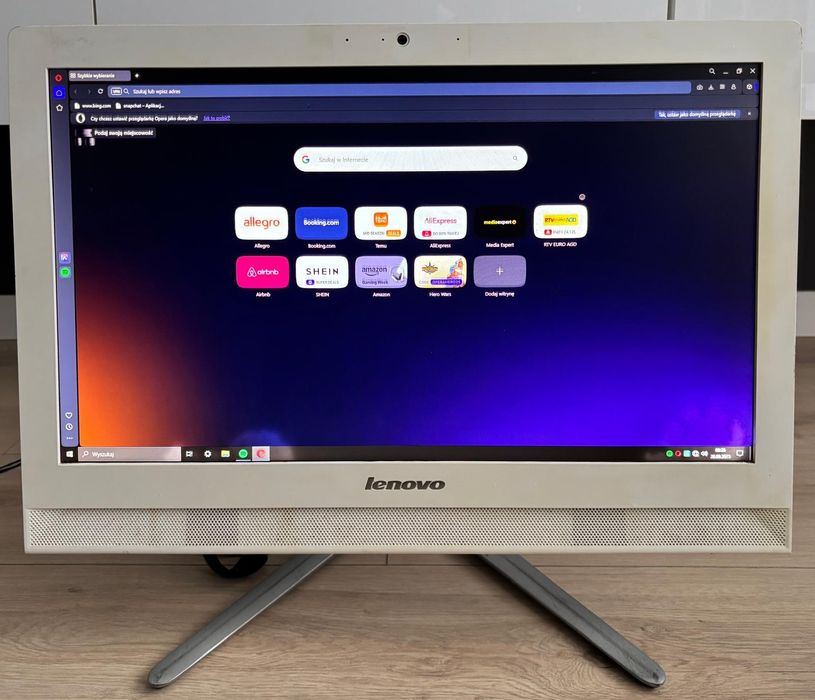 Komputer stacjonarny Lenovo F0B4
