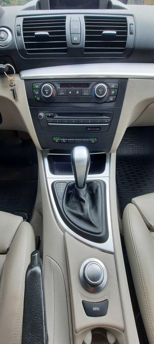 BMW 118i 2.0 143KM 07r Automat Pełne wyposażenie Super stan Z Niemiec!