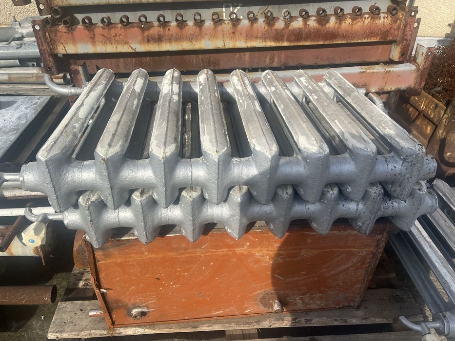 Продам батареї Чугуна