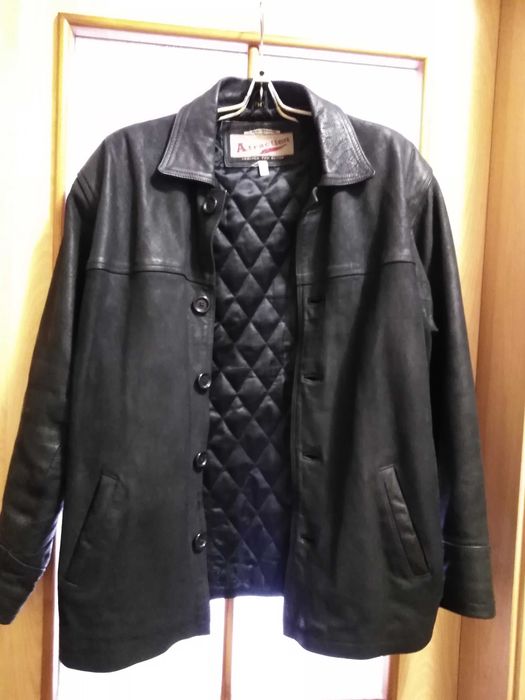 Хорошая кожаная мужская куртка-большой размер (троещина Киев)