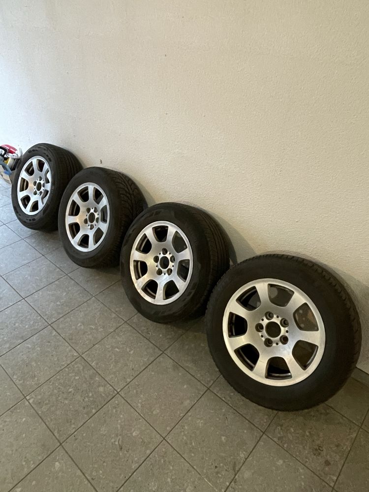 Felgi aluminiowe + opony zimowe 16 BMW