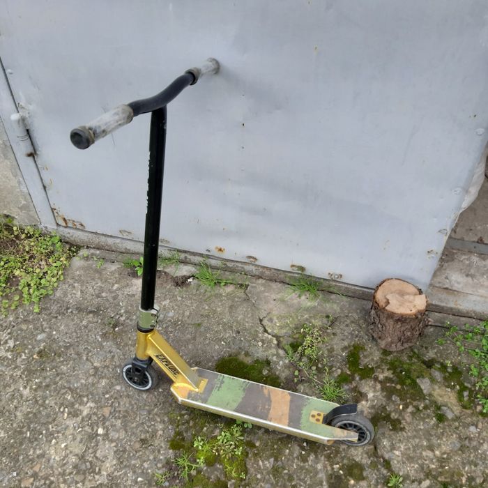 Трюковий самокат explore