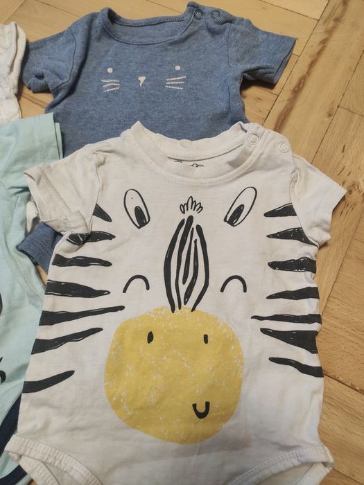 6 bodów z krótkim rękawem 68