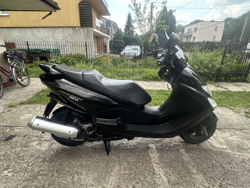 Yamaha majesty 125