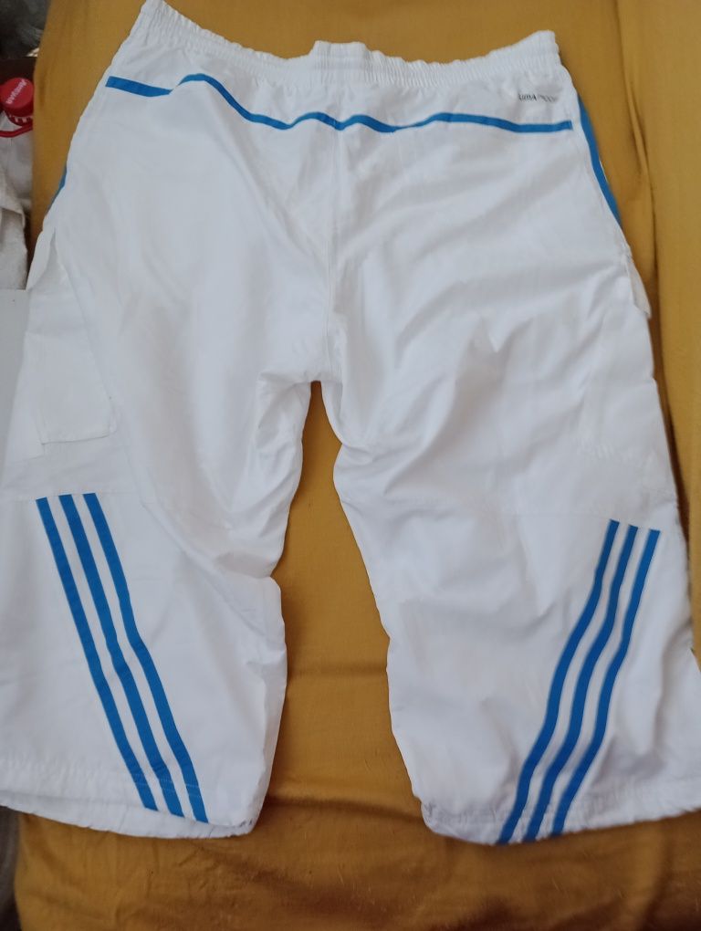 Белые бриджи ADIDAS  размер  L