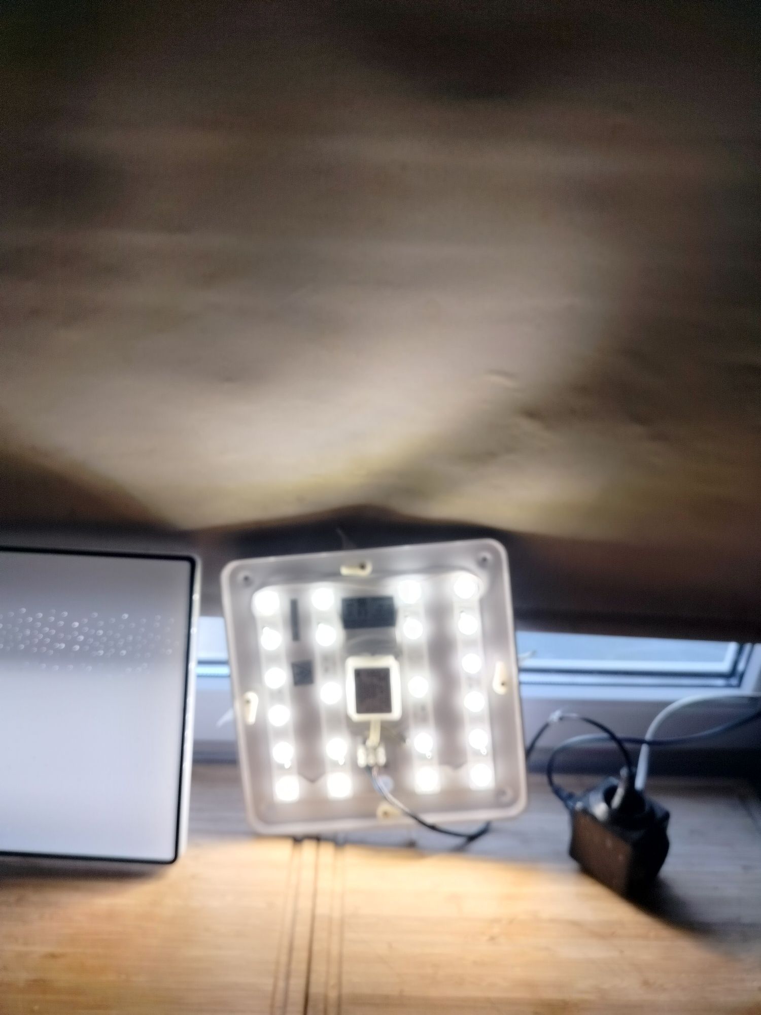 Oświetlenie LED do pomieszczeń