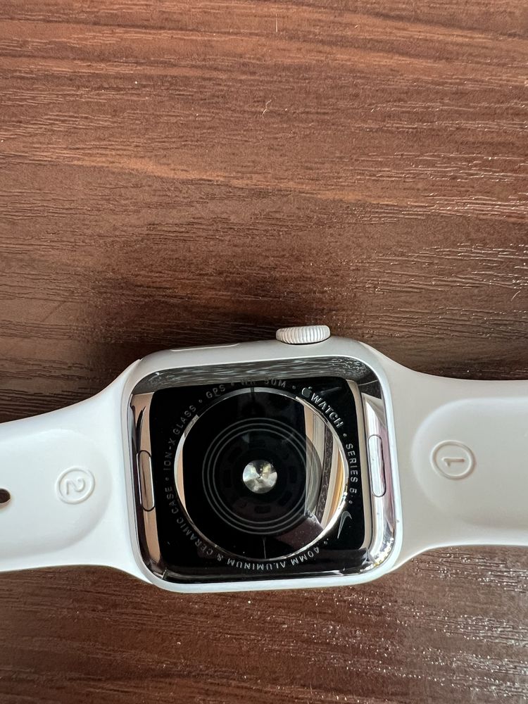 Apple Watch Series 5 Nike 40MM Silver