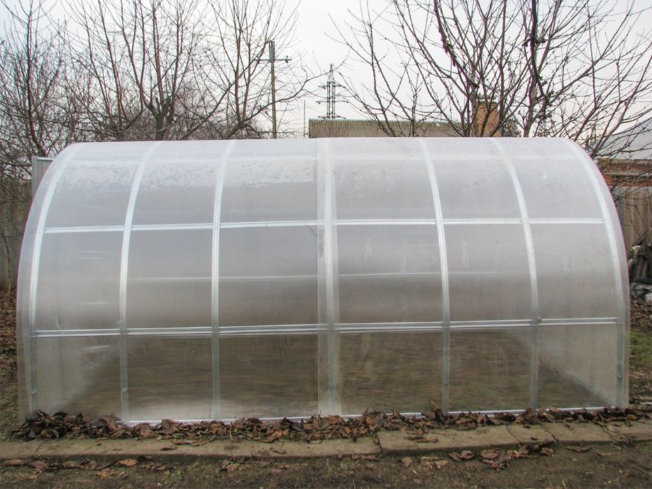Tunel ogrodowy szklarnia Omega 3x10 poliwęglan 4 mm profil stal ocynk