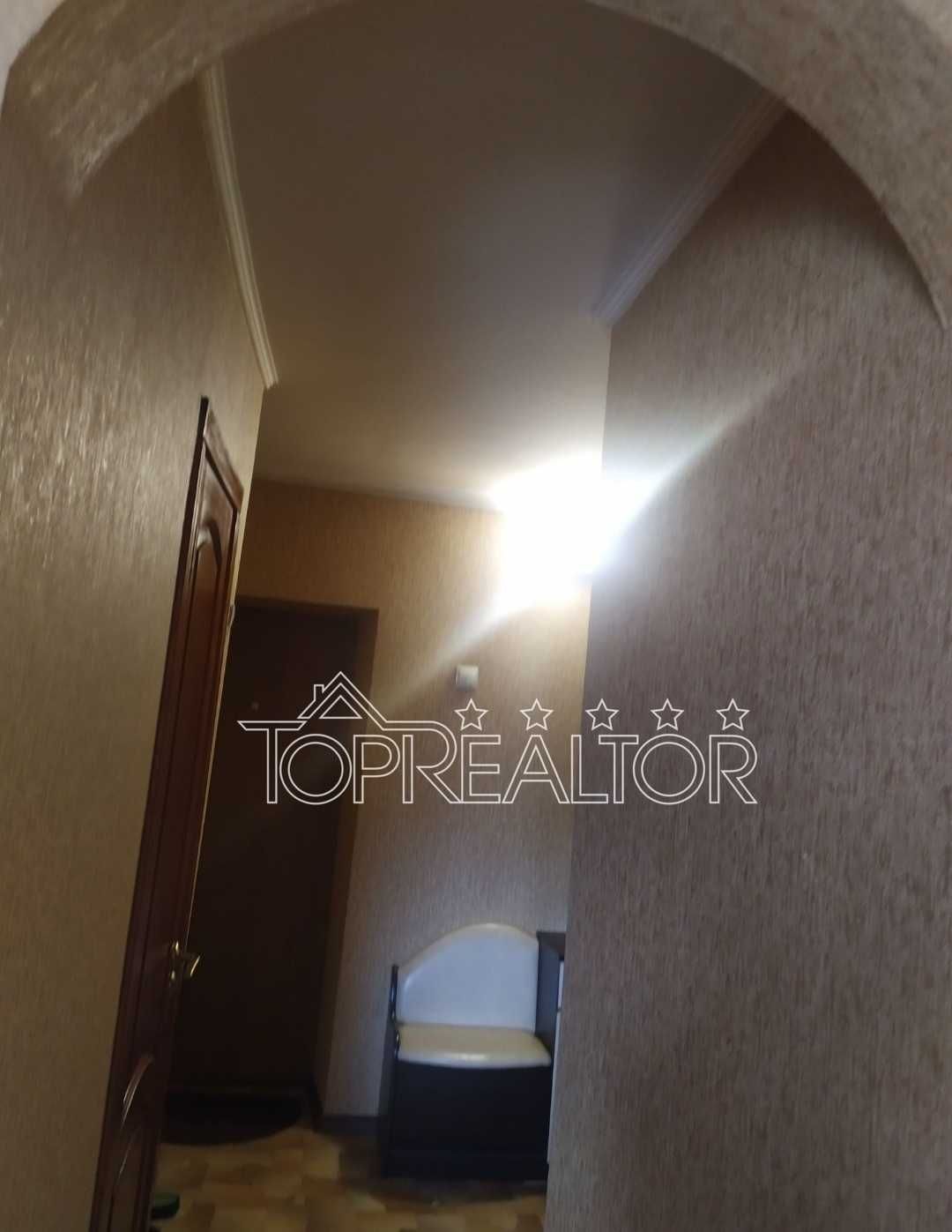 СТАЛИНКА С ЛИФТОМ! Ж/Б! ПУШКИНСКАЯ! 2 дом от метро. Продам 2к 45 м2