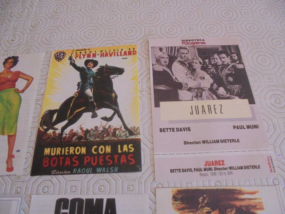 Lote de 12 panfletos de mão de cinema das décadas de 40 a 70
