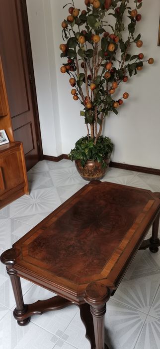 Mesa de centro vintage EXCELENTE ACABAMENTO