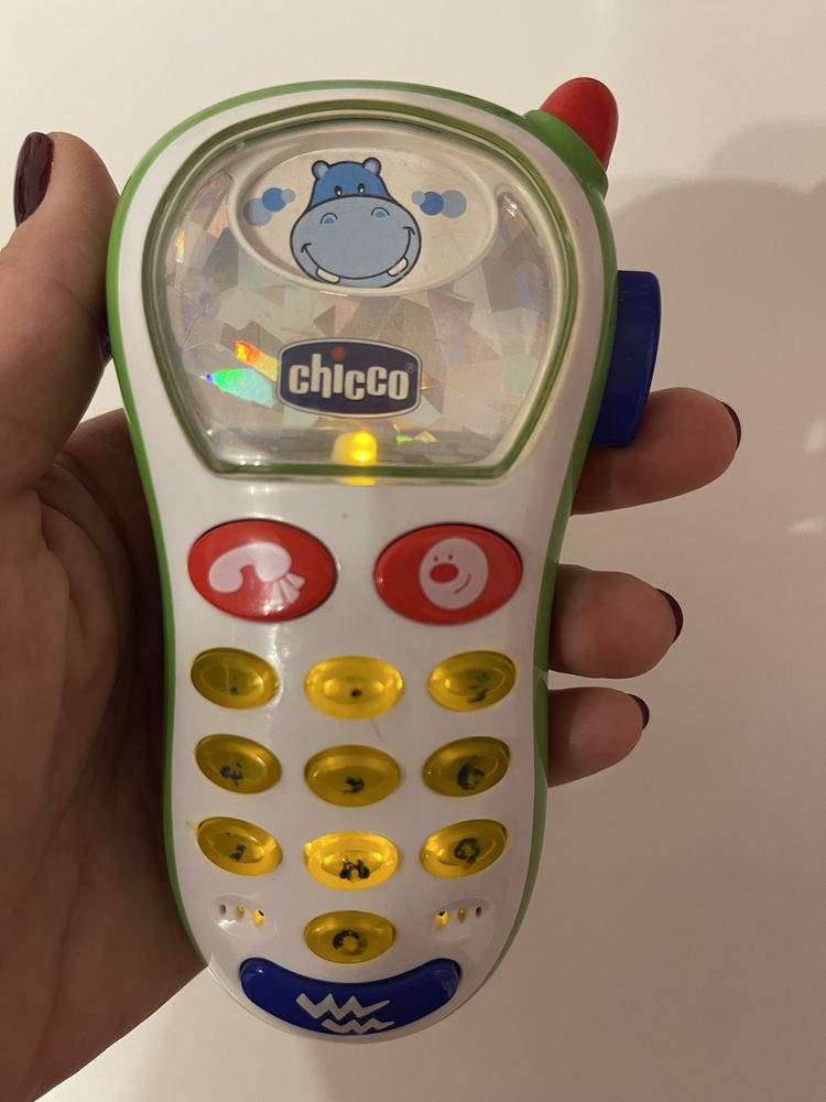 Мобільний телефон Chicco