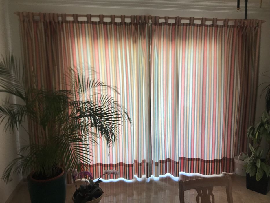 Cortinados Duplos de Sala 4,70mt + Varão + Acessórios