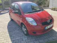 Toyota Yaris II 1.3 benzyna 111 tys. Stan super