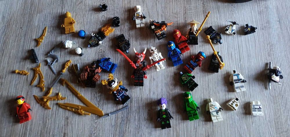 Ninjago mix akcesoria/figurki