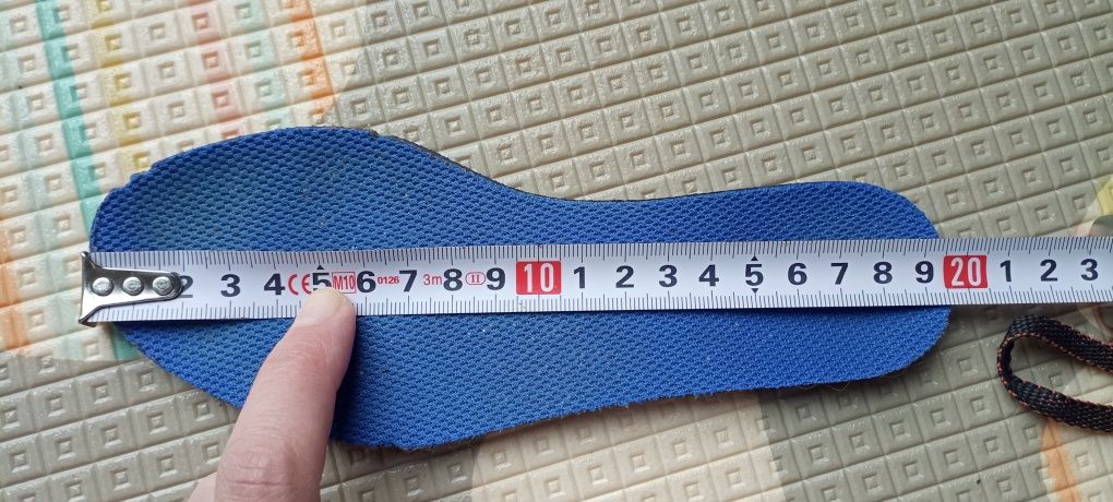 Kipsta decathlon buty do piłki nożnej r.30
