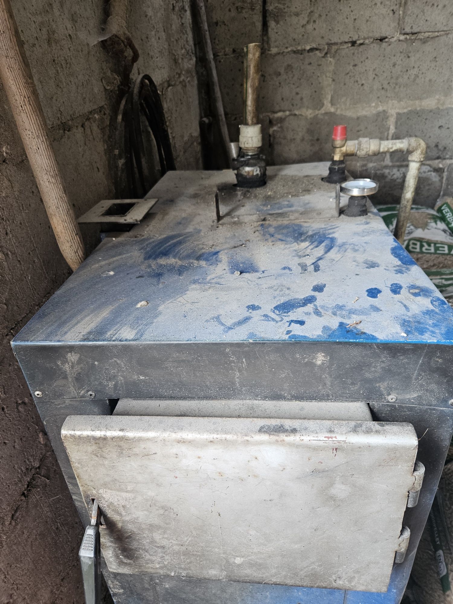 .Piec C.o 24 kw.