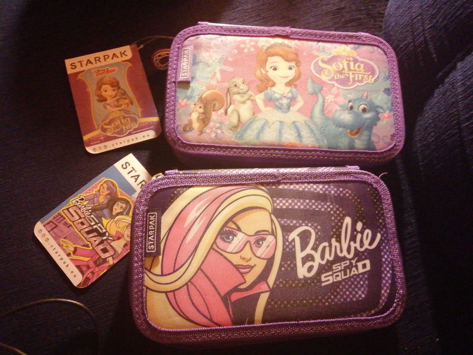 Nowy piórnik Starpak z wyposażeniem Barbie spy squad Sofia the first