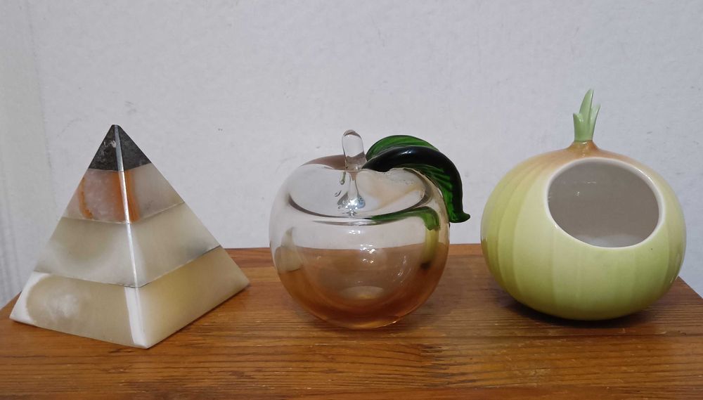 Ваза подсвечник яблоко стекло  пирамида