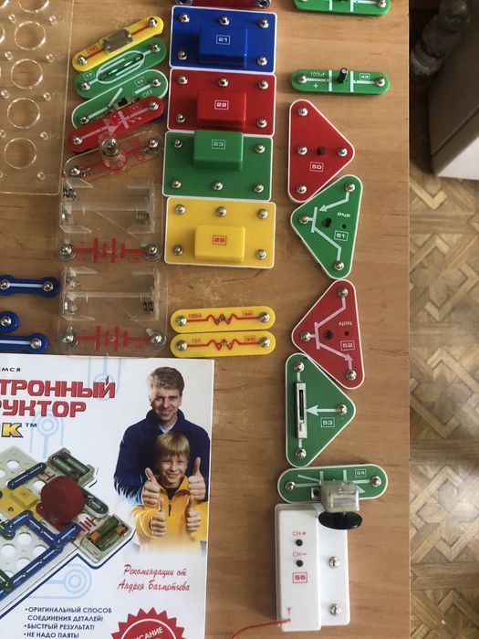 Детали для электронного конструктора Знаток