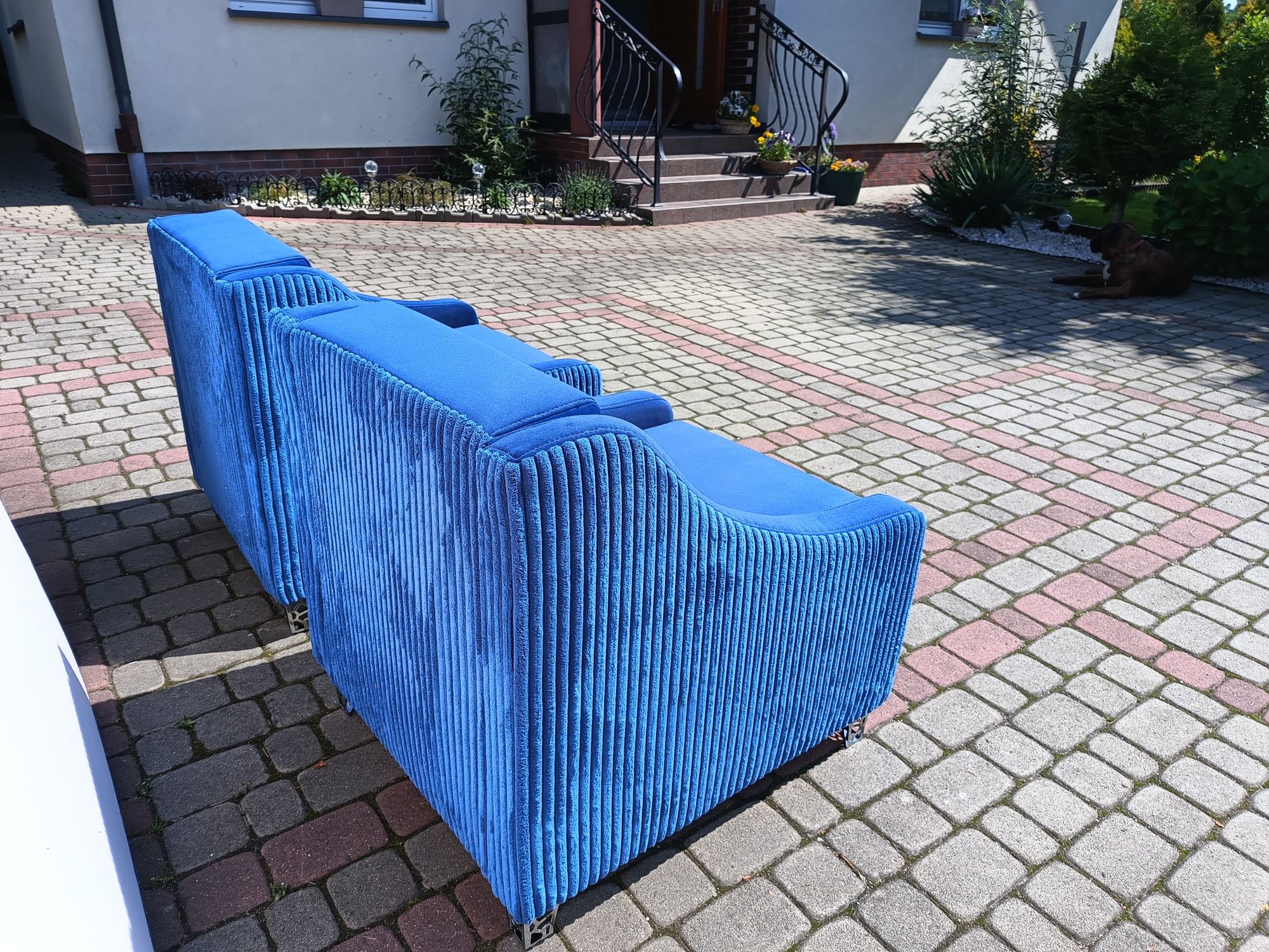 2 fotele nowe + pufy granatowe