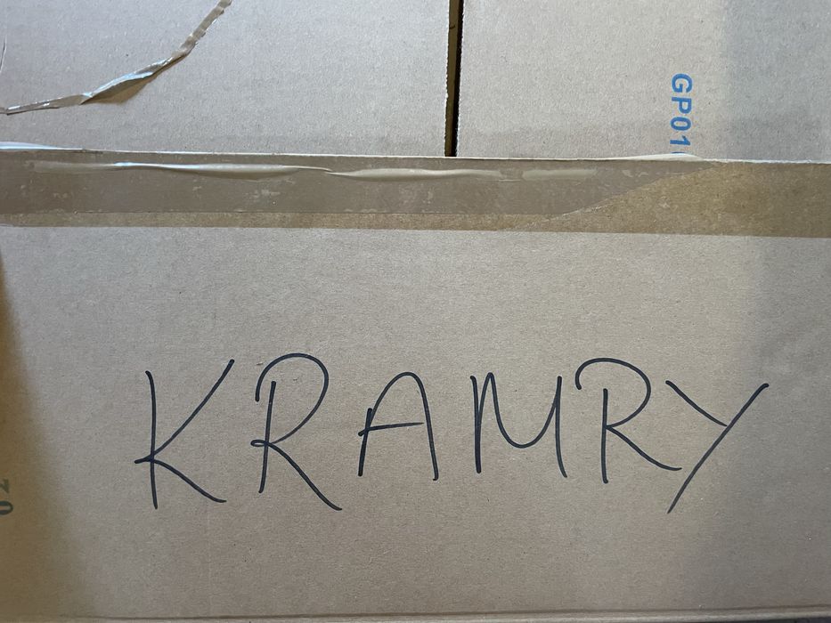 Klamry - całe pudło wyprzedaż