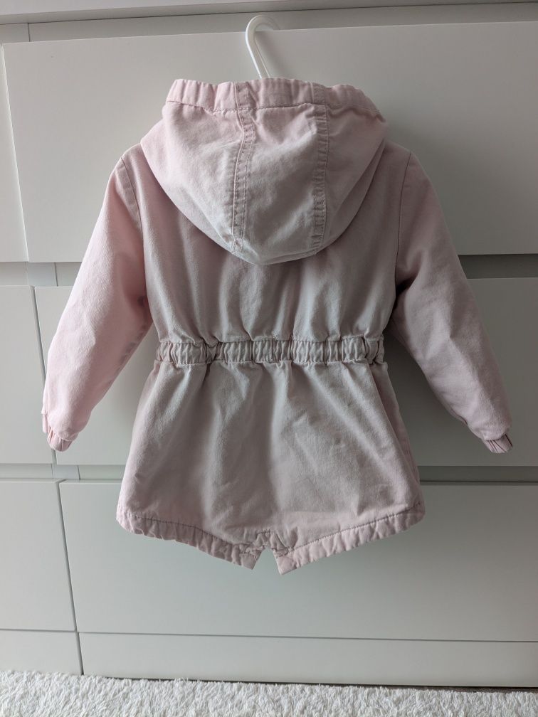 Pudrowa wiosenna kurtka typu parka r. 86 marki Pepco