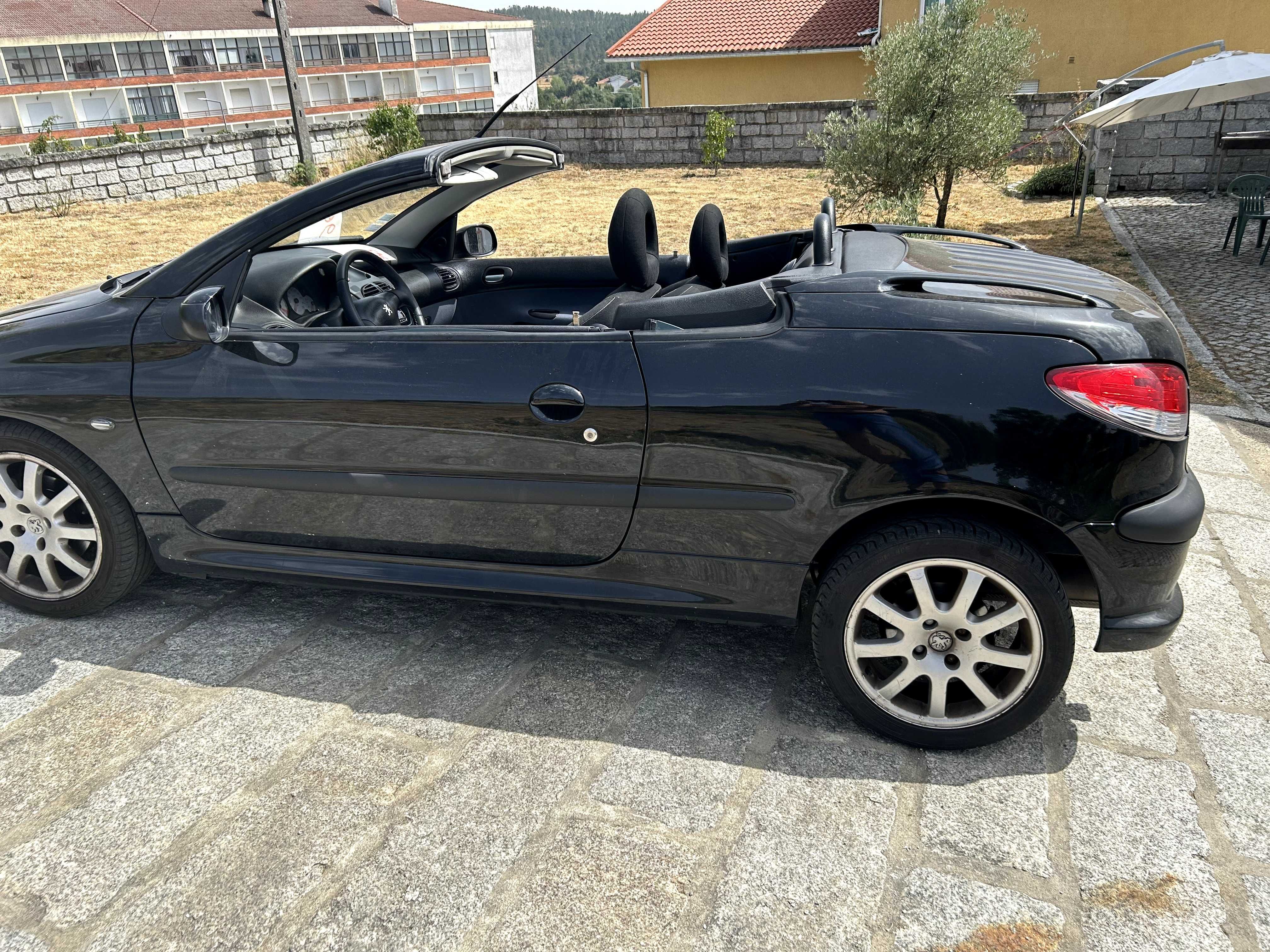 Peugeot 206 CC 2.0 16V – 136 CV (2001) + Carcaça 206 CC para peças