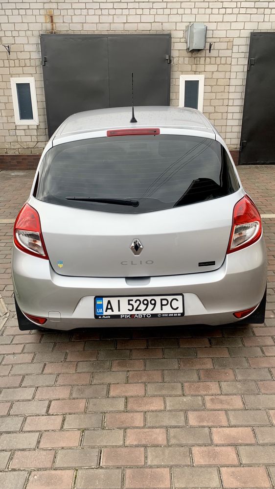 Renault Clio 1.5 dci, Купе 2013 год