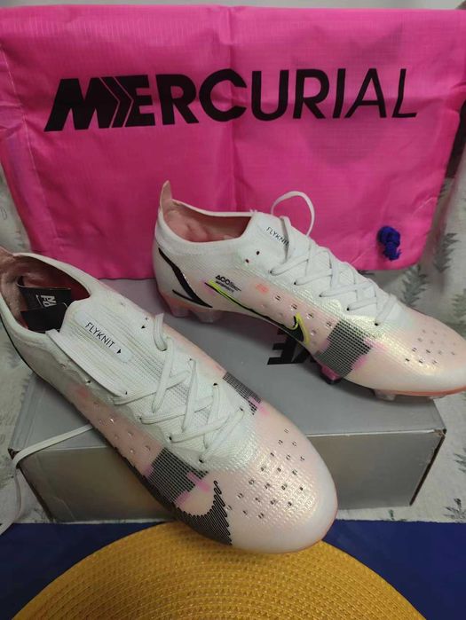 korki Nike Mercurial Vapor XIV Elite FG Rozmiar 45 Piłkarski korki